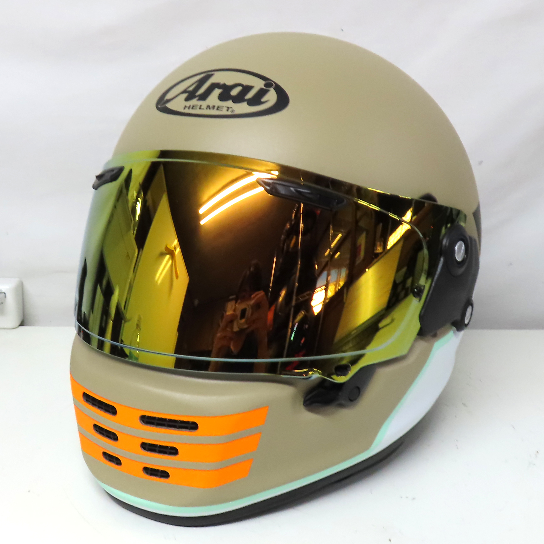 Arai アライ RAPIDE NEO OVERLAND フルフェイスヘルメットを福岡県福津市のお客様より買取させていただきました | ヘルメット 買取専門ライドオン。バイク用品を高価買取いたします。