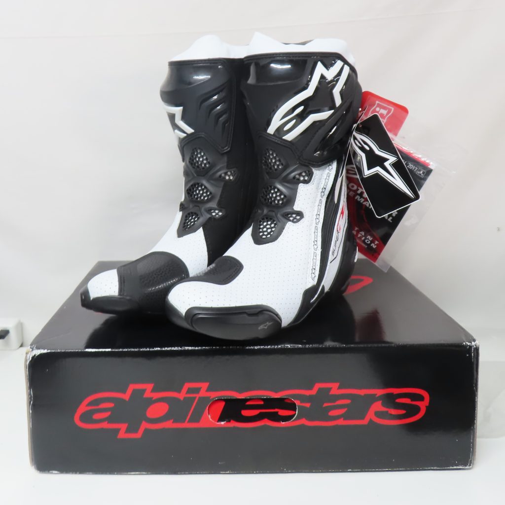 alpinestars SUPER TECH R レーシングブーツを東京都中野区の