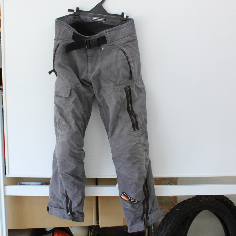 バイク パンツ 買取 ウェア 中古