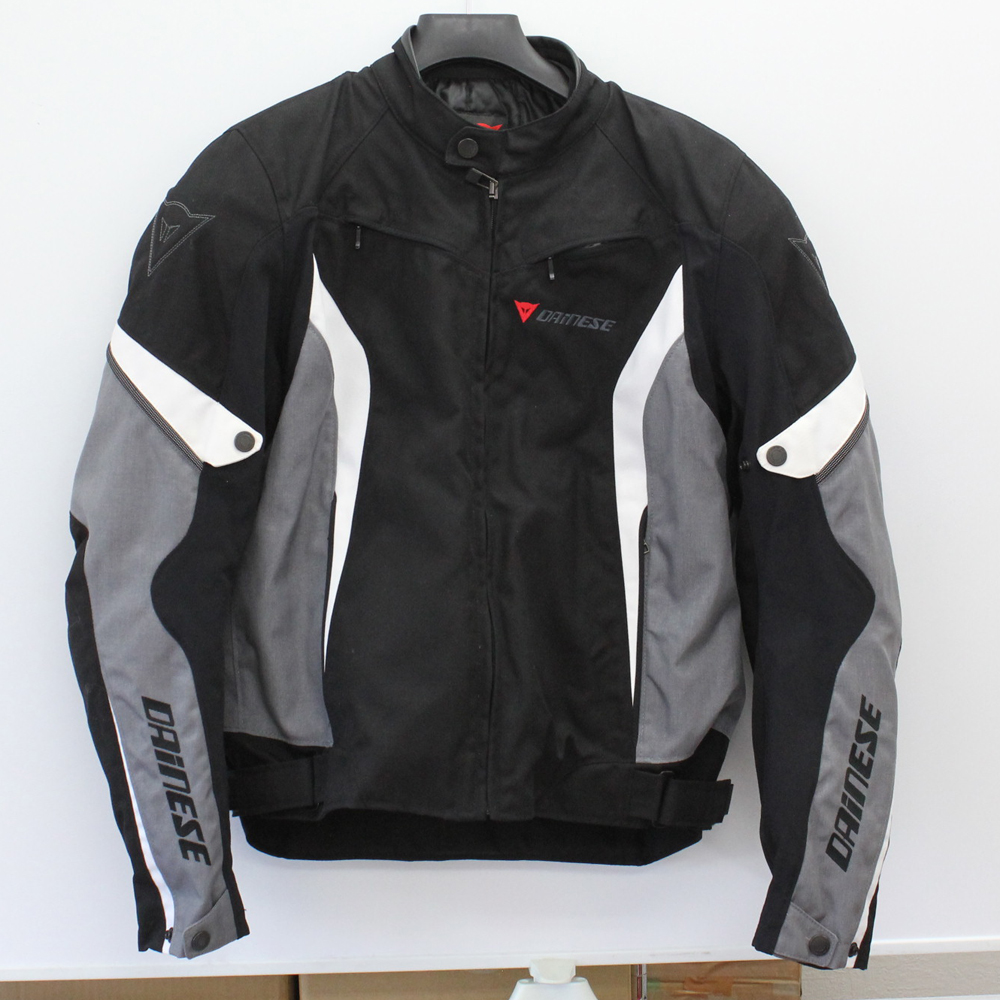 バイク ウェア 買取 ダイネーゼ 中古